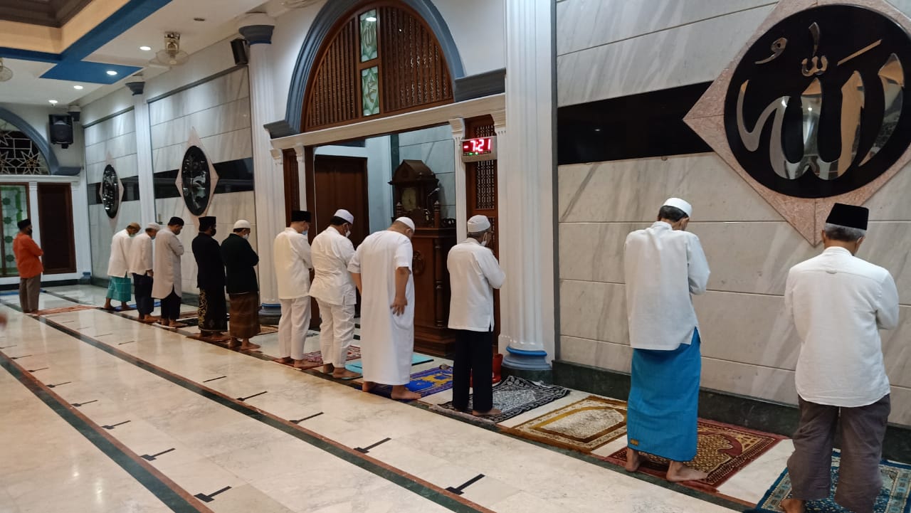 ADA APA DIBALIK SHOLAT SUBUH